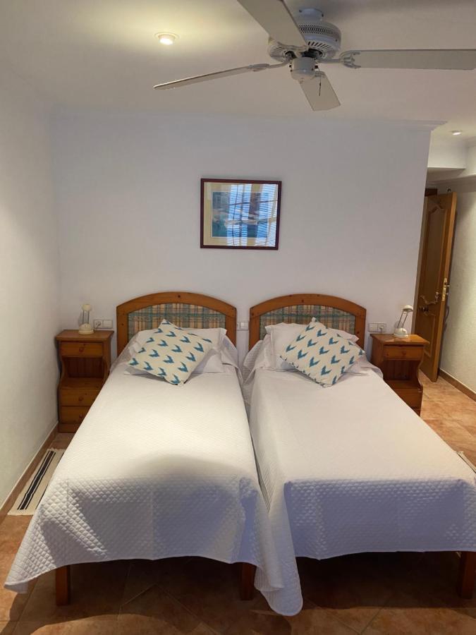 Hostal Restaurante Cala Cala Figuera  Luaran gambar